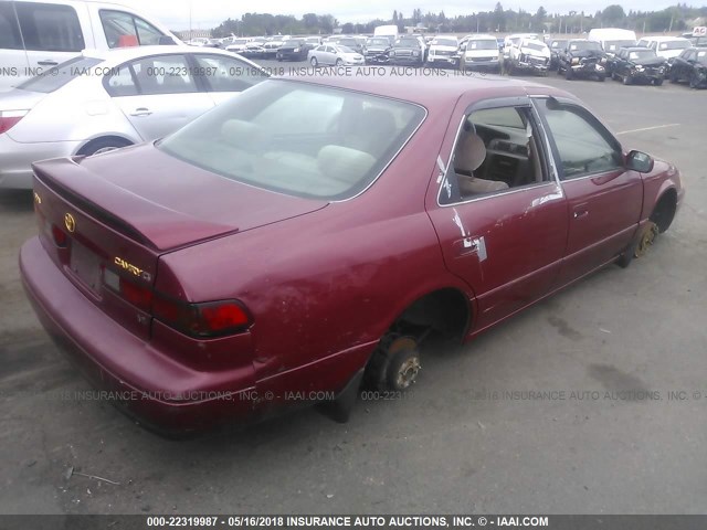 JT2BF28K6W0123702 - 1998 TOYOTA CAMRY LE/XLE Tünd qırmızı foto 4