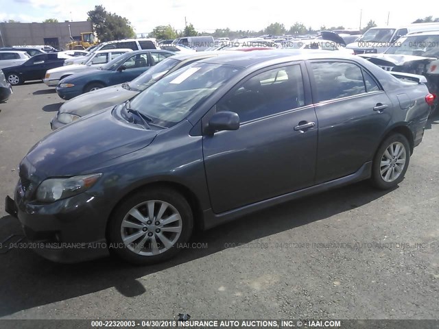 2T1BU4EE4AC454221 - 2010 TOYOTA COROLLA S/LE/XLE GRAY photo 2