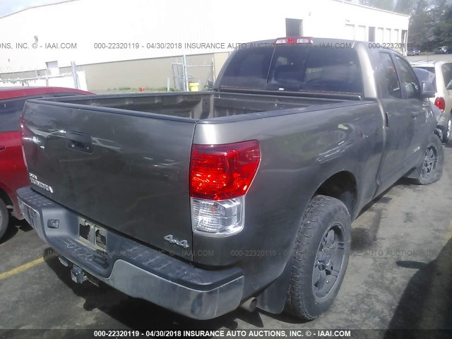 5TFUM5F19DX047916 - 2013 TOYOTA TUNDRA DOUBLE CAB SR5 GRAY photo 4