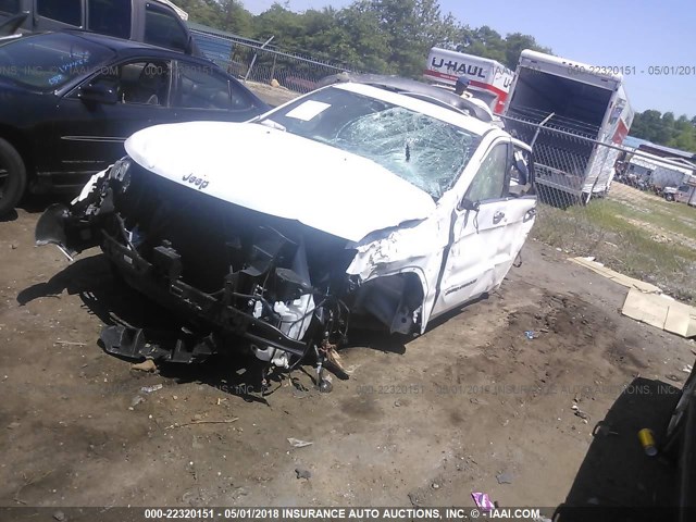 1C4RJFBGXHC734334 - 2017 JEEP GRAND CHEROKEE LIMITED WHITE photo 2