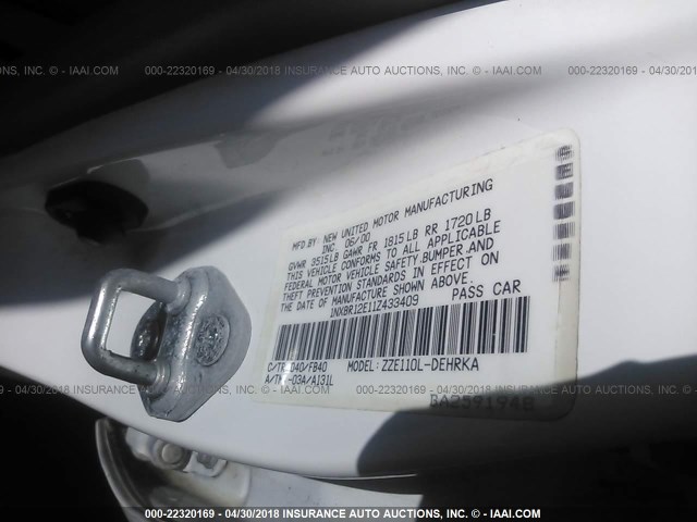 1NXBR12E11Z433409 - 2001 TOYOTA COROLLA CE/LE/S WHITE photo 9