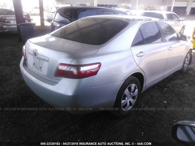4T1BE46K58U226688 - 2008 TOYOTA CAMRY CE/LE/XLE/SE SILVER photo 4