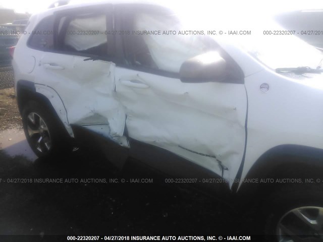 1C4PJMBS4EW239606 - 2014 JEEP CHEROKEE TRAILHAWK თეთრი ფოტო 6