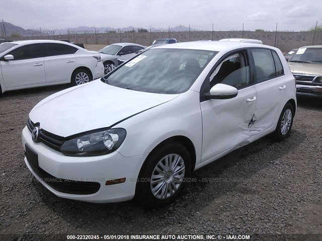 WVWDB7AJ1DW126799 - 2013 VOLKSWAGEN GOLF 白色 照片 2