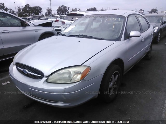 1FAFP55U72G194749 - 2002 FORD TAURUS SES SILVER photo 2