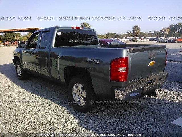 1GCRKSE79DZ273765 - 2013 CHEVROLET SILVERADO K1500 LT BLUE photo 3