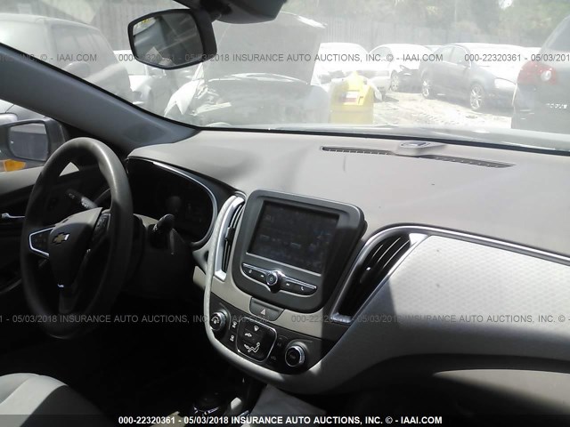 1G1ZB5ST2HF224667 - 2017 CHEVROLET MALIBU LS შავი ფოტო 5