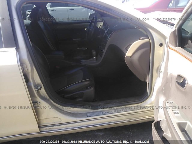 1G1ZK57739F219104 - 2009 CHEVROLET MALIBU LTZ TAN photo 5