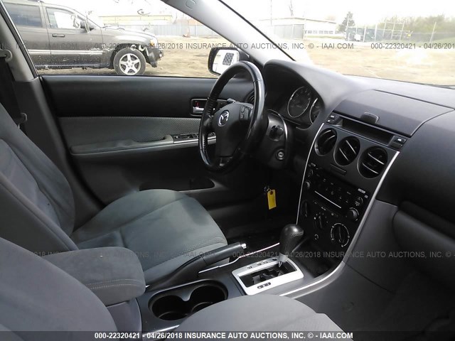 1YVHP80C585M32843 - 2008 MAZDA 6 I GRAY photo 5