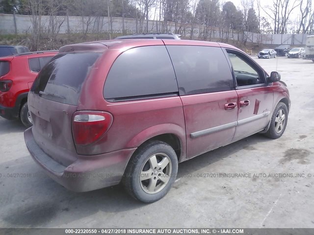 1D4GP45R56B743553 - 2006 DODGE CARAVAN SXT RED photo 4