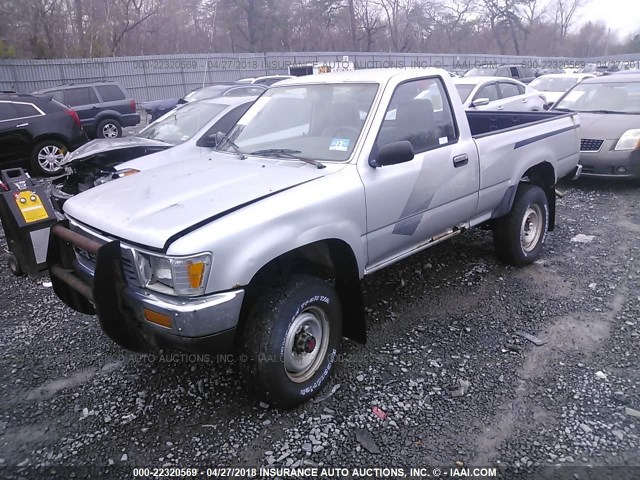 JT4RN01P1K7016366 - 1989 TOYOTA PICKUP 1/2 TON SHT WHEELBASE DLX SILVER photo 2