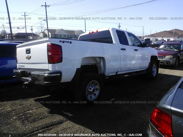 1GC2KUEG8GZ335819 - 2016 CHEVROLET SILVERADO K2500 HEAVY DUTY WHITE photo 4