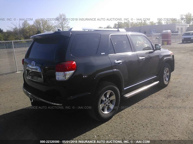 JTEBU5JR2B5058944 - 2011 TOYOTA 4RUNNER SR5/LIMITED/TRAIL BLACK photo 4