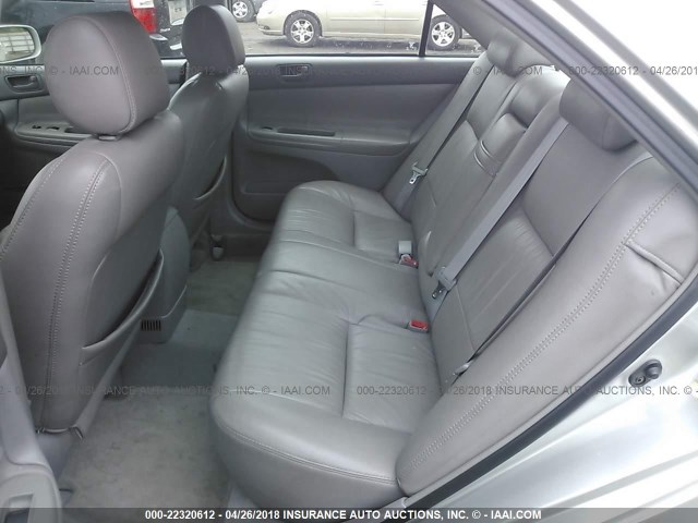 4T1BE32K33U765271 - 2003 TOYOTA CAMRY LE/XLE/SE 银色 照片 8