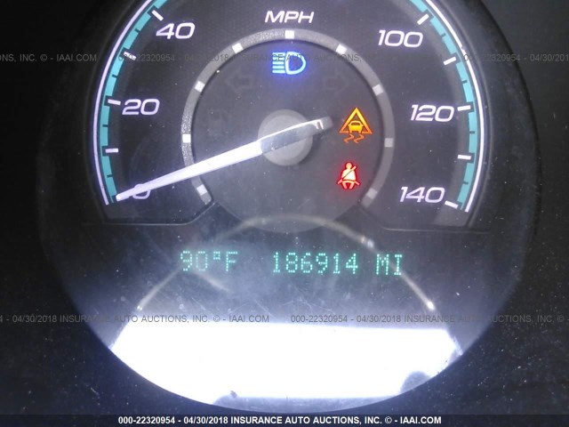 1G1ZA5E04AF107375 - 2010 CHEVROLET MALIBU LS 银色 照片 7