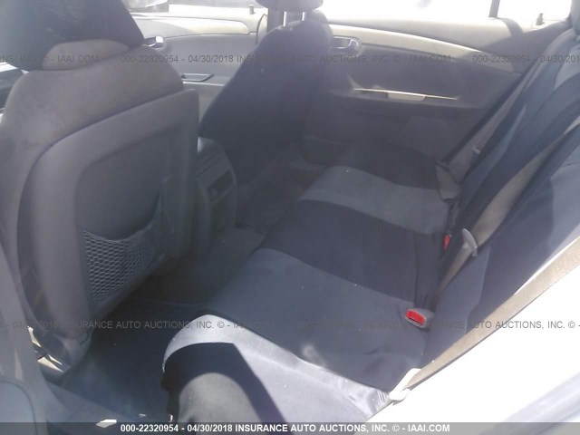 1G1ZA5E04AF107375 - 2010 CHEVROLET MALIBU LS 银色 照片 8