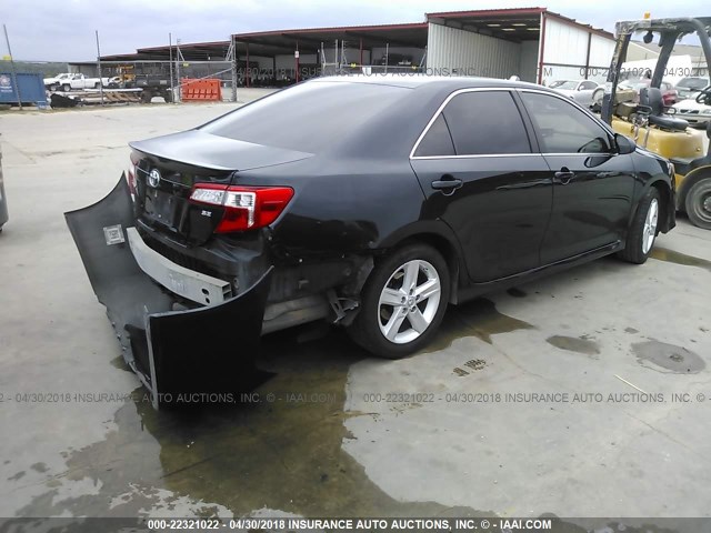 4T1BF1FK0EU743145 - 2014 TOYOTA CAMRY L/SE/LE/XLE BLUE photo 4