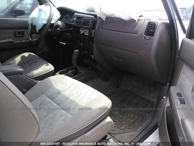 4TASN92N3XZ471567 - 1999 TOYOTA TACOMA XTRACAB PRERUNNER თეთრი ფოტო 5