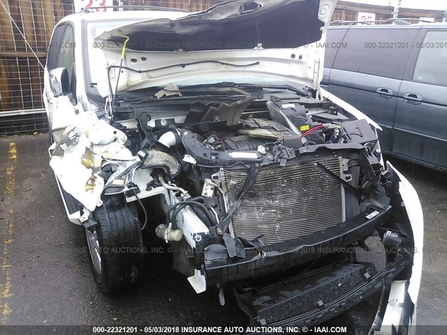 2A8HR64X78R771343 - 2008 CHRYSLER TOWN & COUNTRY LIMITED WHITE photo 6