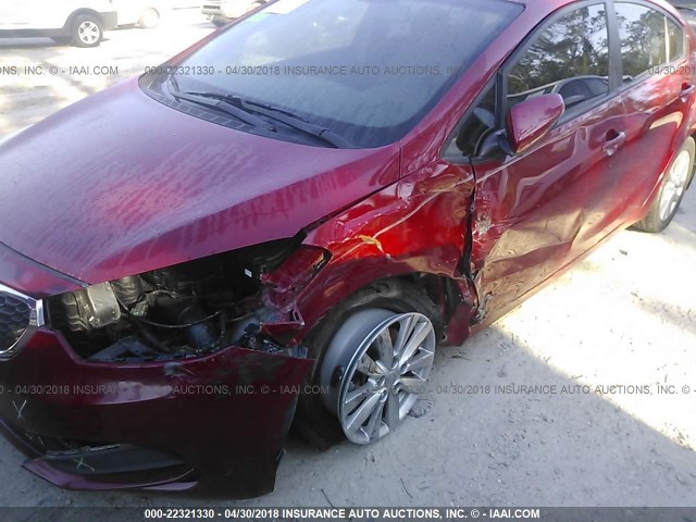 KNAFX4A69E5149854 - 2014 KIA FORTE LX RED photo 6