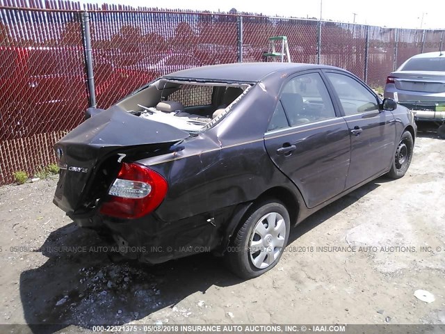 4T1BE32KX3U762335 - 2003 TOYOTA CAMRY LE/XLE/SE იასამნისფერი ფოტო 4