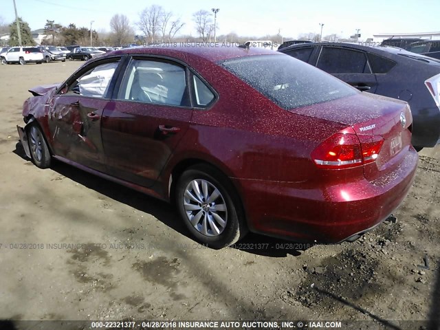 1VWAS7A35FC015968 - 2015 VOLKSWAGEN PASSAT S RED photo 3