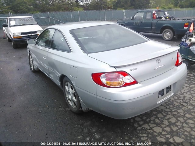 2T1CF28P62C601205 - 2002 TOYOTA CAMRY SOLARA SE/SLE SILVER photo 3