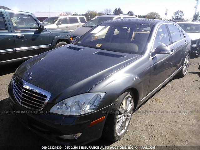 WDDNG71X27A046297 - 2007 MERCEDES-BENZ S 550 GRAY photo 2