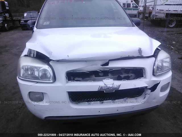 1GNDV23W48D131197 - 2008 CHEVROLET UPLANDER LS WHITE photo 6