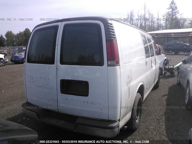 1GCFG15W9Y1173322 - 2000 CHEVROLET EXPRESS G1500  WHITE photo 4