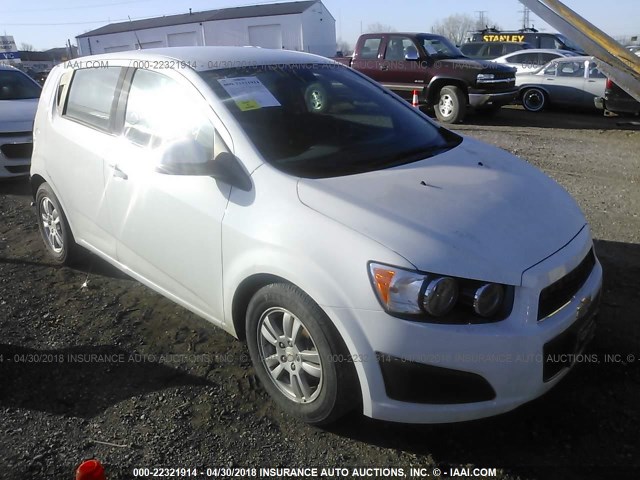 1G1JA6SH5C4140851 - 2012 CHEVROLET SONIC LS თეთრი ფოტო 1