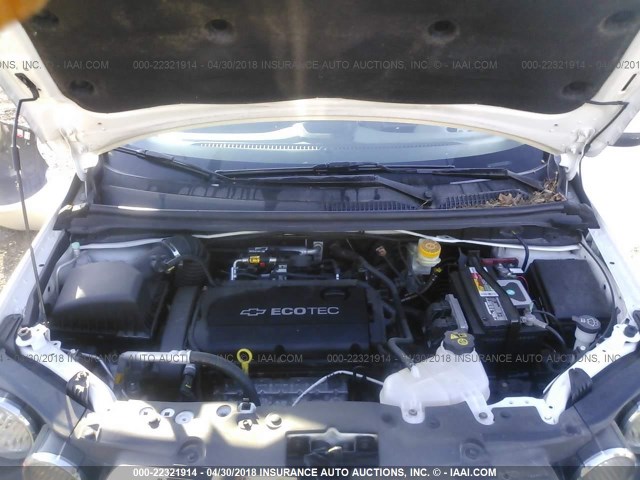1G1JA6SH5C4140851 - 2012 CHEVROLET SONIC LS თეთრი ფოტო 10