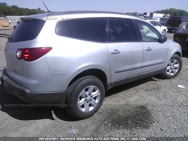 1GNER13D29S164326 - 2009 CHEVROLET TRAVERSE LS GRAY photo 4