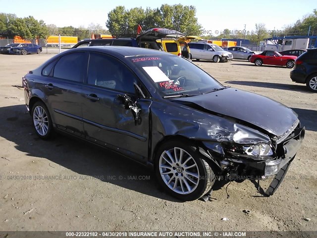 YV1672MS5B2533086 - 2011 VOLVO S40 T5 GRAY photo 1