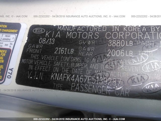 KNAFK4A67E5139287 - 2014 KIA FORTE LX WHITE photo 9