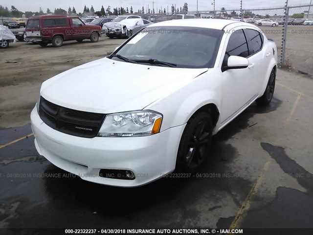 1B3BD1FG1BN510419 - 2011 DODGE AVENGER MAINSTREET WHITE photo 2