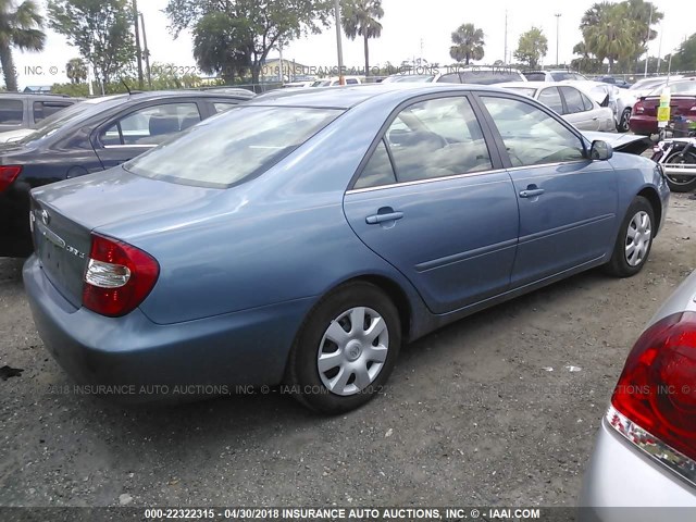 4T1BE32K62U548697 - 2002 TOYOTA CAMRY LE/XLE/SE ლურჯი ფოტო 4