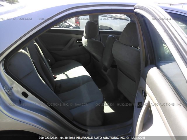 4T1BE46K29U820060 - 2009 TOYOTA CAMRY SE/LE/XLE SILVER photo 8
