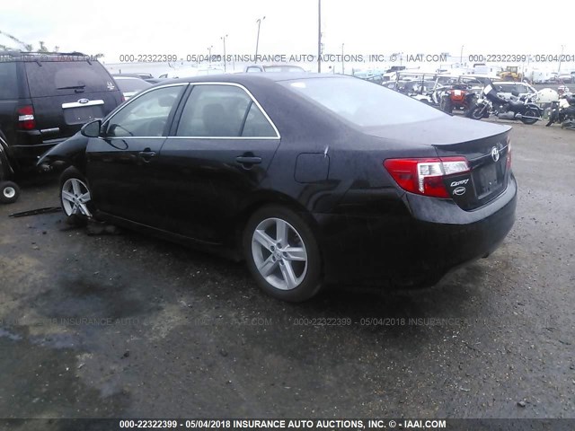 4T1BF1FK8EU466860 - 2014 TOYOTA CAMRY L/SE/LE/XLE შავი ფოტო 3