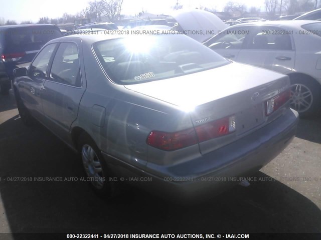 JT2BG22K910535742 - 2001 TOYOTA CAMRY CE/LE/XLE 灰色 照片 3