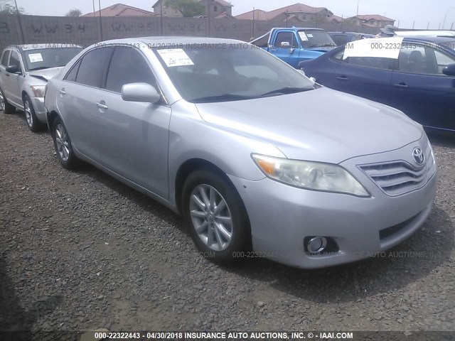 4T1BK3EK1BU625982 - 2011 TOYOTA CAMRY SE/LE/XLE SILVER photo 1