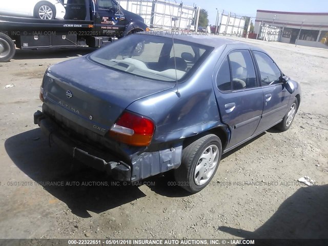 1N4DL01D1XC184745 - 1999 NISSAN ALTIMA XE/GXE/SE/GLE Light Blue photo 4