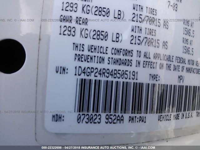 1D4GP24R94B505191 - 2004 DODGE GRAND CARAVAN SE WHITE photo 9