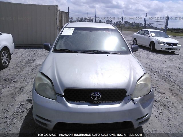 2T1KR32E73C068766 - 2003 TOYOTA COROLLA MATRIX XR SILVER photo 6