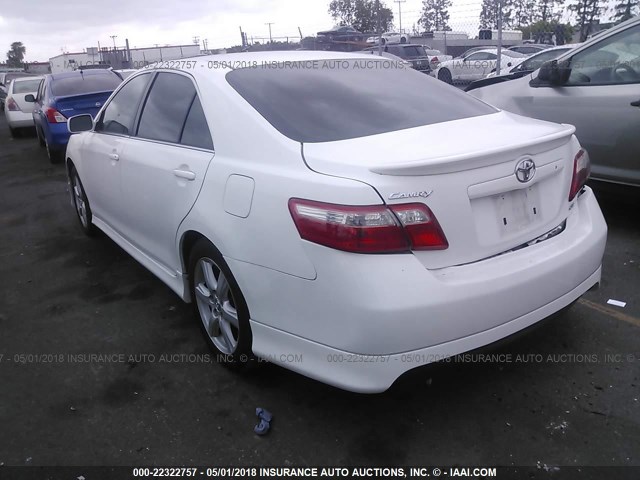 4T1BE46K97U655735 - 2007 TOYOTA CAMRY NEW GENERAT CE/LE/XLE/SE WHITE photo 3