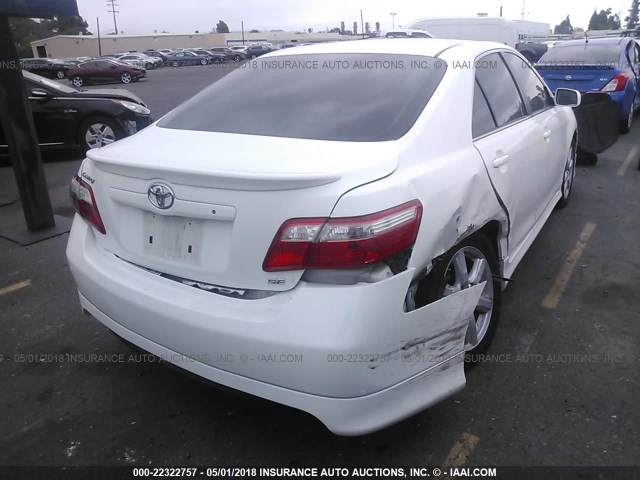 4T1BE46K97U655735 - 2007 TOYOTA CAMRY NEW GENERAT CE/LE/XLE/SE WHITE photo 4