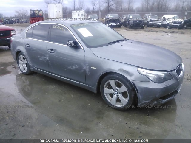 WBANV13558CZ59504 - 2008 BMW 528 XI SILVER photo 1