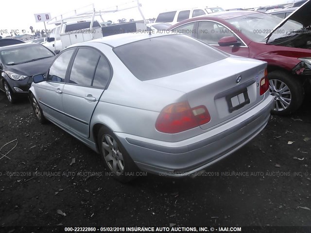 WBAAM3330XCA84913 - 1999 BMW 323 I AUTOMATIC SILVER photo 3