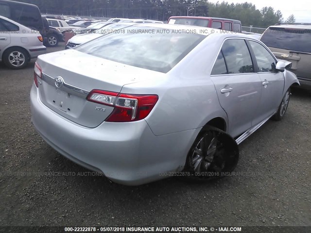 4T4BF1FK4CR244612 - 2012 TOYOTA CAMRY SE/LE/XLE SILVER photo 4