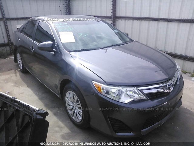 4T4BF1FK7ER382342 - 2014 TOYOTA CAMRY L/SE/LE/XLE 灰色 照片 1